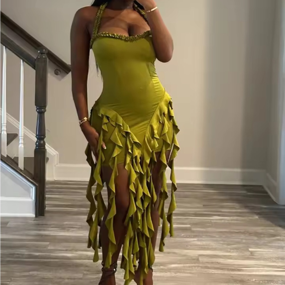 Elegant Green Halter Dress